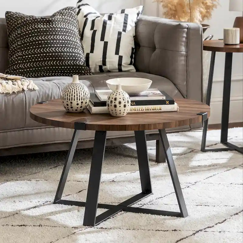 Table basse ronde en métal Barnett de Middlebrook Designs