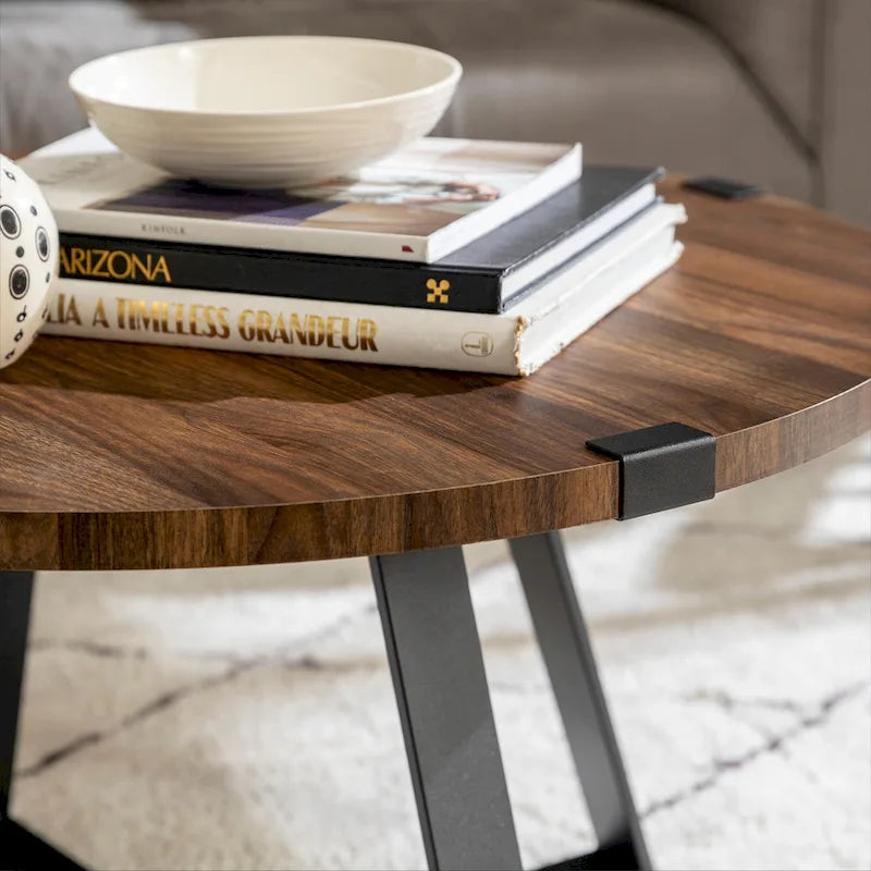 Table basse ronde en métal Barnett de Middlebrook Designs