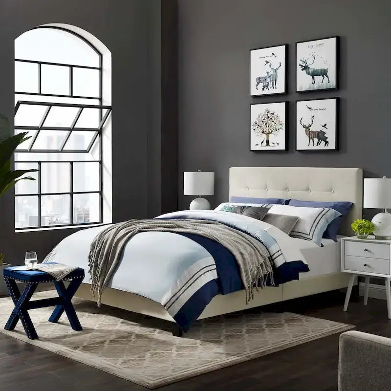 Lit Queen-size en velours rembourré Copper Grove Belimanastir