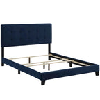 Lit Queen-size en velours rembourré Copper Grove Belimanastir