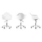 Chaise de bureau pivotante à coque moulée en plastique de style Mid-Century Modern avec roulettes, réglable.